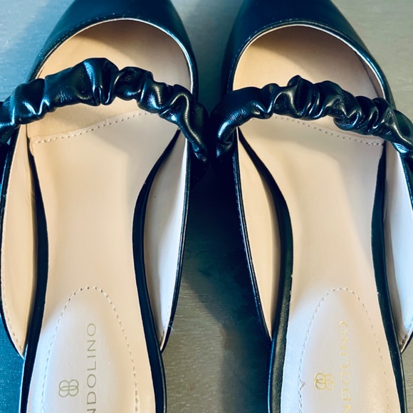 *SOLD* NIB Bandolino Sonny Ruched Faux Leather Flat - Picture 7 of 8